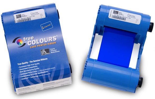 Cinta Monocromática Azul 800017-204 para Impresoras de Carnets Zebra P120i | 1000 Imagenes/Rollo, Impresión a una o dos caras, Compatible Zebra P100i, P110i, P120i. Se usa para imprimir texto o imágenes de un solo color en uno o ambos lados de la tarjeta.