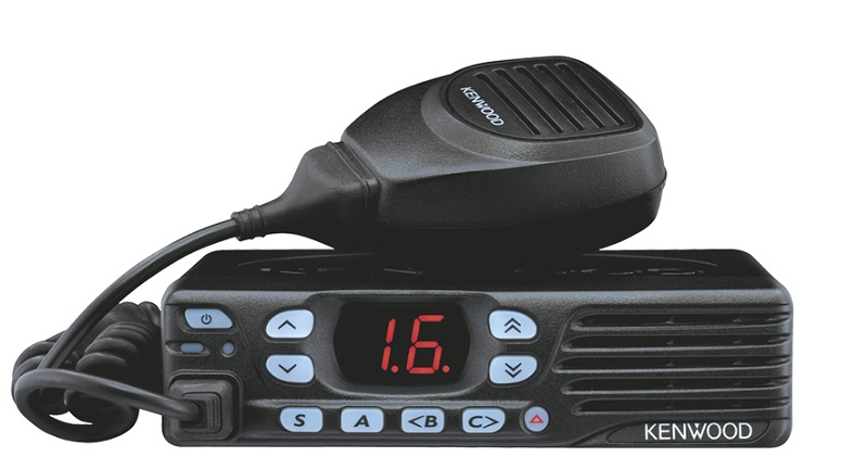  Radio Kenwood TK-8302-HK2 / 400-470 MHz | 2205 – Radio inteligente, Ancho de banda: 400-470 MHz, Zonas: 2, Canales: 16, Encriptación por voz (16 códigos), Password de encendido, Operador Solitario, 9 teclas programables