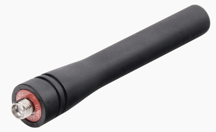 Antena para Radio TXPRO TX-320 / TX320-ANT | 2601 - TXPRO TX320-ANT es una antena UHF recortada, opera en el rango 400-480 MHz. Utiliza conector SMA macho para acoplarse al radio TXPRO TX-320. Su longitud de 88.9 mm optimiza la recepción y transmisión