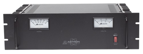 Fuente de Poder Lineal Regulada / Astron RM-50MBB | 2609 - Astron RM-50MBB es una fuente de alimentación lineal regulada para instalación en rack, Voltaje de entrada: 115 VAC / 60 Hz, Voltaje de salida: 13.8 VDC, Corriente de salida: 37A continuos