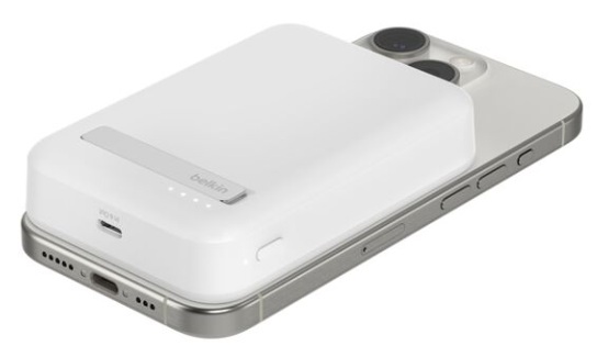 PowerBank Inalámbrico 10000 mAh 15W / Belkin BPD008btWH | 2604 – Belkin BPD008btWH es una batería externa de alta capacidad diseñada para suministrar carga inalámbrica rápida mediante el estándar Qi2. Ofrece una potencia de hasta 15W para dispositivos