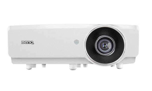 Video Proyector 4500 Lumenes - Benq MH750 / FHD 1920x1080 | Videobeam Tecnología DLP, Aspecto Nativo 16:9, Contraste 10.000:1, Tamaño de proyección 76.2–762 cm, HDMI, USB, Serial RS-232, 9H.JFG77.23L 