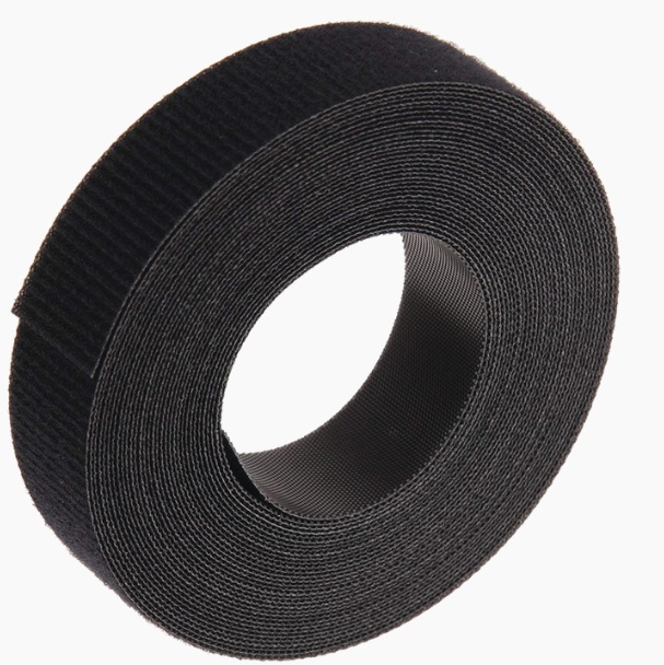 Panduit TTR-35RX0 / Cinta Organizadora de Cables | 2603 - Panduit TTR-35RX0 es un rollo de cinta continua de gancho y bucle diseñado para la administración organizada de cables en centros de datos. Sujetador de color negro con una longitud de 10.7 m