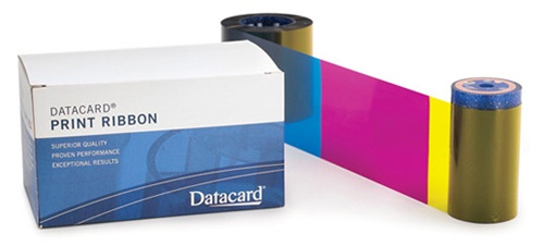 Cinta Color YMCKT-KT / Entrust 534700-005-R010 | 2609 - Entrust 534700-005-R010 es una cinta de color para impresoras de tarjetas, Configuración de color: YMCKTKT, Rendimiento: 300 impresiones, Tecnología de impresión: Dye, Ajuste automático de color