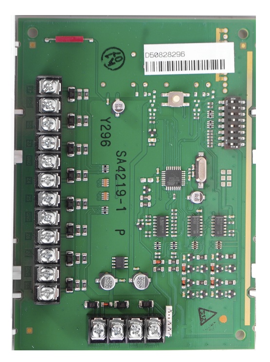 Expansor de zonas / Resideo 4219 | 2605 – Honeywell Home Resideo 4219 es un expansor de zonas diseñado para adicionar capacidad cableada a paneles de alarma híbridos, que permite conectar hasta ocho entradas de clase B independientes