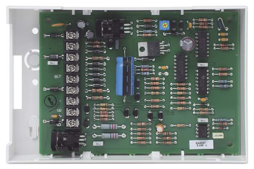Resideo 4297 / Módulo aislador | 2605 – Honeywell Home Resideo 4297 es un módulo aislador y extensor diseñado para optimizar sistemas de seguridad comerciales en lazos multiplexados, que permite aislar fallos por cortocircuitos o circuitos abiertos