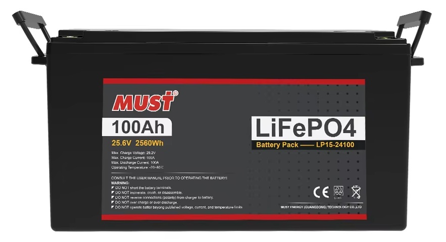 Batería de Litio 24V-100Ah / Must LP15-24100 | 2607 – Must LP15-24100 es una batería recargable de fosfato de hierro y litio (LiFePO₄) diseñada para sistemas de almacenamiento de energía, UPS, telecomunicaciones, sistemas fotovoltaicos y aplicaciones