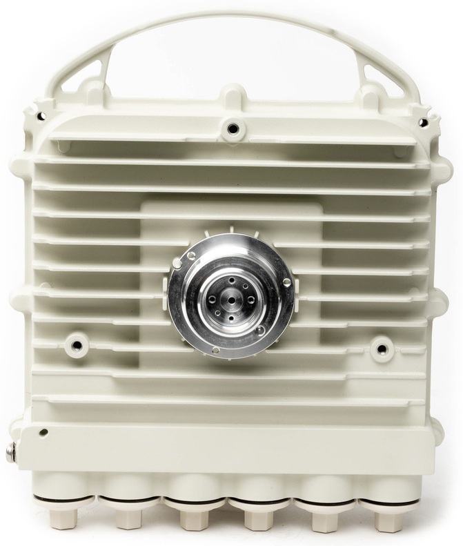 Siklu EtherHaul-2500FX / Radio Backhaul | 2604 - Siklu EH-2500FX-ODU-H-EXT es un radio de ondas milimétricas diseñado para enlaces punto a punto de alta capacidad, tecnología FDD en Banda-E (81-86 GHz), throughput 1G actualizable a 2G full dúplex