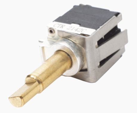 Selector de canales para Motorola PRO5150 / TX-LEP450 | 2602 - TXPRO TXLEP450 es un selector de canales diseñado como repuesto para radios portátiles Motorola EP450, CP200 y PRO5150. Permite al usuario cambiar entre frecuencias o canales de comunicación